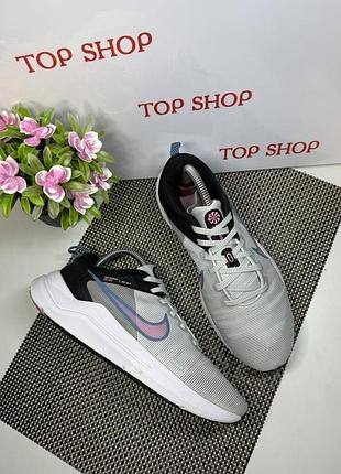 Оригінальні кросівки nike