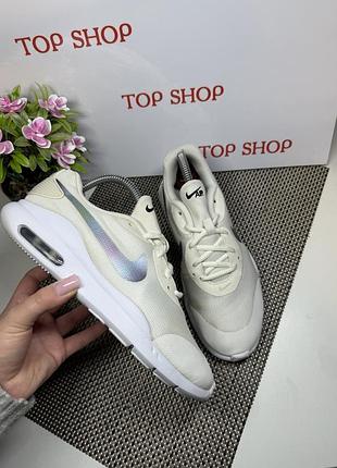Оригинальные кроссовки nike