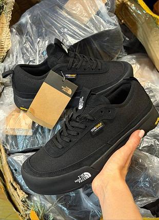 The north face clyffe trainers black
