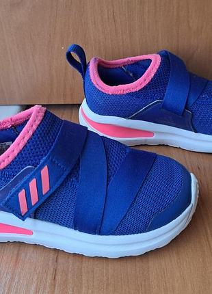 Кроссовки adidas р25,5
