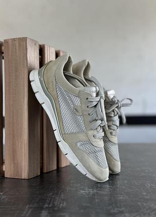 Кросівки geox