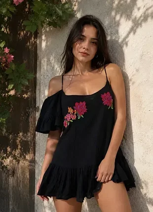 Блуза,р50-52🖤🖤🖤