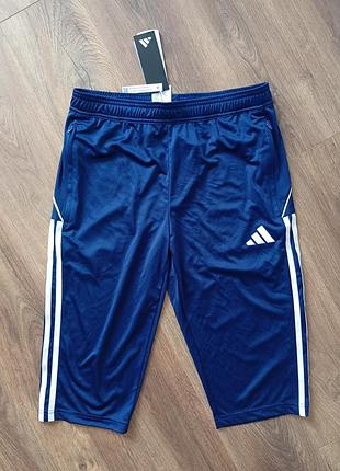 Брендовые шорты бриджи adidas.