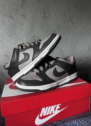 Кросівки жіночі nike dunk low bg