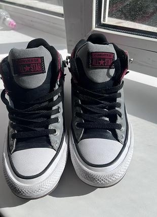 Високі теплі converse