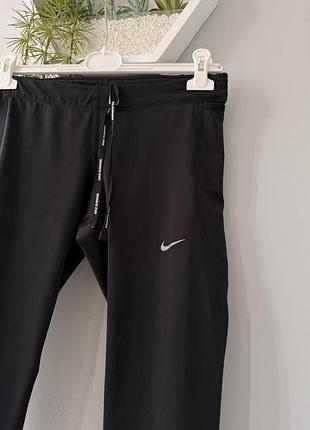 Спортивні жіночі лосіни nike