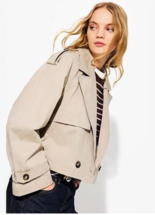 Укорочений тренч bershka зі збірками на спинці (pleated cropped trench coat
