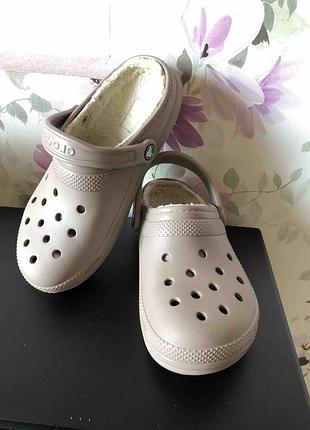 Шльопанці унісекс crocs р. 37, m6/w8