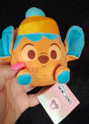 Мягкая игрушка стечь в виде ананасового пирога disney munchlings stitch pineapple upside-down cake