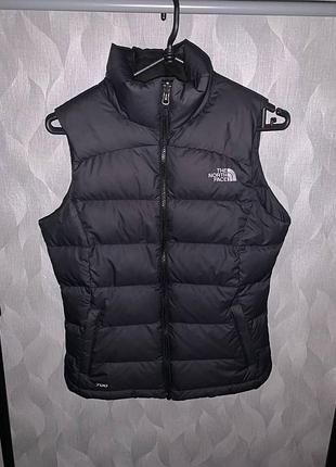 Черный пуховый жилет the north face nuptse 700