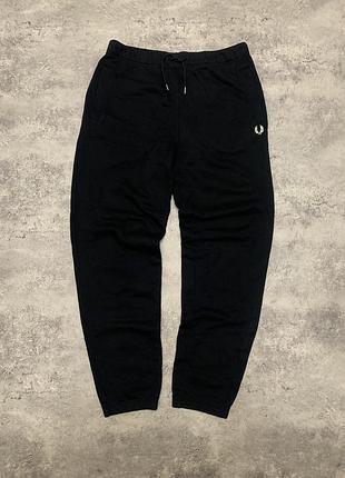 Чоловічі спортивні штани fred perry tipped pocket
