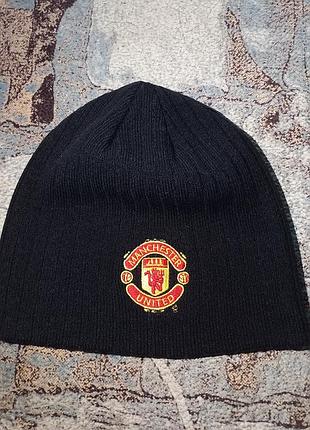 Шапка шапочка чёрная манчестер юнайтед manchester united красные дьяволы с логотипом