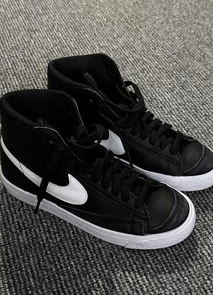 Черные кеды nike blazer mid