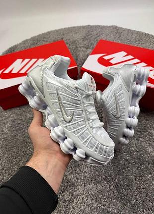 Nike shox white