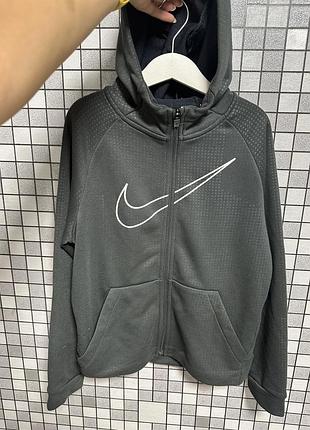 Є фірмова кофта nike 140-146 довж 53, шир 44 рукав 60 см до капішона