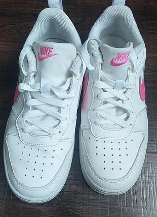 Кроссовки белые nike