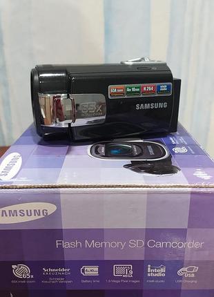 Відеокамера samsung 4