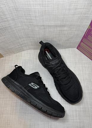 Оригінальні кросівки skechers