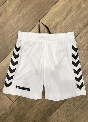 Шорти hummel