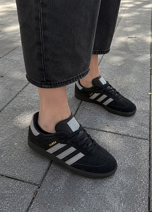 Кросівки темні жіночі adidas samba