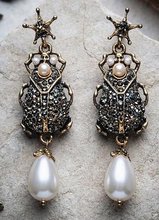 Сережки " скарабей" 5,7 см, жук, череп