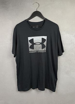 Спортивна футболка under armour