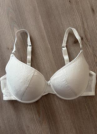 Мереживний бюстгальтер primark