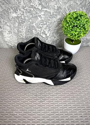 Jordan air max aura 4 кроссовки 43 размер баскетбольные кожаные черные