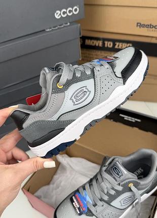 Трендовые стильные кроссовки  skechers skx-228
