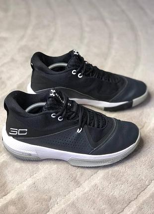 Мужские баскетбольные кроссовки under armour 🏀, черные мужские кожаные кроссовки размер 43