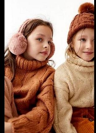 Ульотний светер zara
