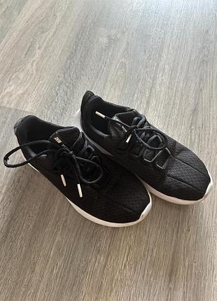 Кросівки nike, чорні, 39 розмір