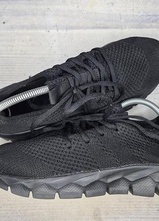 Кроссовки кеды