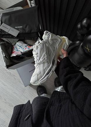 Белые кроссовки balenciaga runner trainer white x баленсиага раннер 37