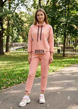 Спортивный костюм для девочки pink
