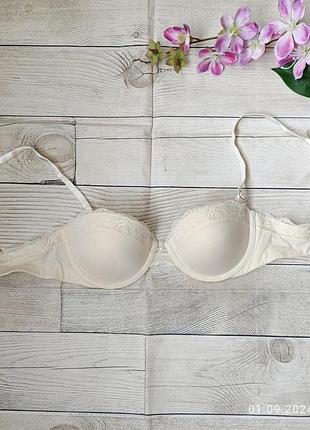Гладкий бюстгальтер балконет нам кісточках calvin klein 75 b