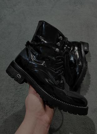 Ботинки от christian dior leather boots (размер 39)