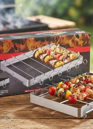 Набор шампуров с подставкой grill meister grillspiess-set. этот аксессуар предназначен для удобного приготовления шашлыков, мяса или овощей