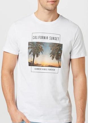 Чоловіча біла футболка livergy "california sunset" (100% котон), розмір l