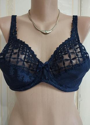Элегантный кружевной бюстгальтер chantelle (франция), размер 90в / 105в