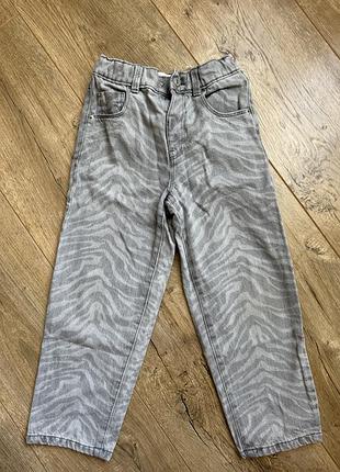 Джинси zara тваринний принт сірі для дівчинки