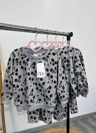 Zara стильный костюмчик с цветочным принтом для девочки 🌸