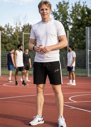 Стильні чоловічі шорти jack & jones (m) — твій комфорт на кожен день!