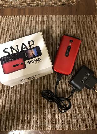 Телефон розкладачка жабка sigma x-style 241 snap