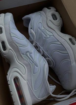 В наявності  кросівки  дитячі nike air max plus white  розмір y 5,5 eu 38  оригінал, замовленні з оф сайту nike usa
