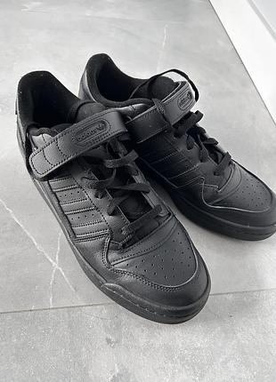 Кросівки adidas forum liw black