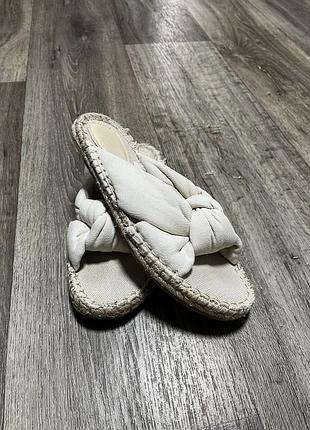 Шлёпанцы женские