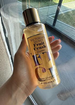 Парфумований спрей для тіла з шиммером victoria’s secret fruit crush shimmer, 250 мл