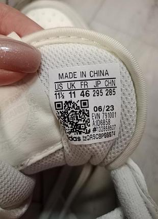 Кроссовки adidas 8