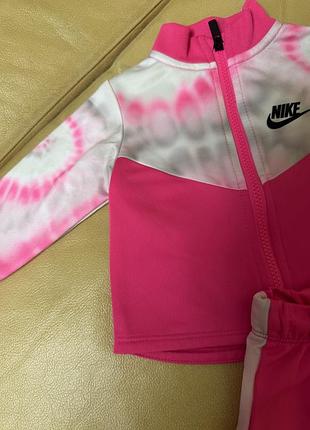 Дитячий спортивний костюм на дівчинку від nike